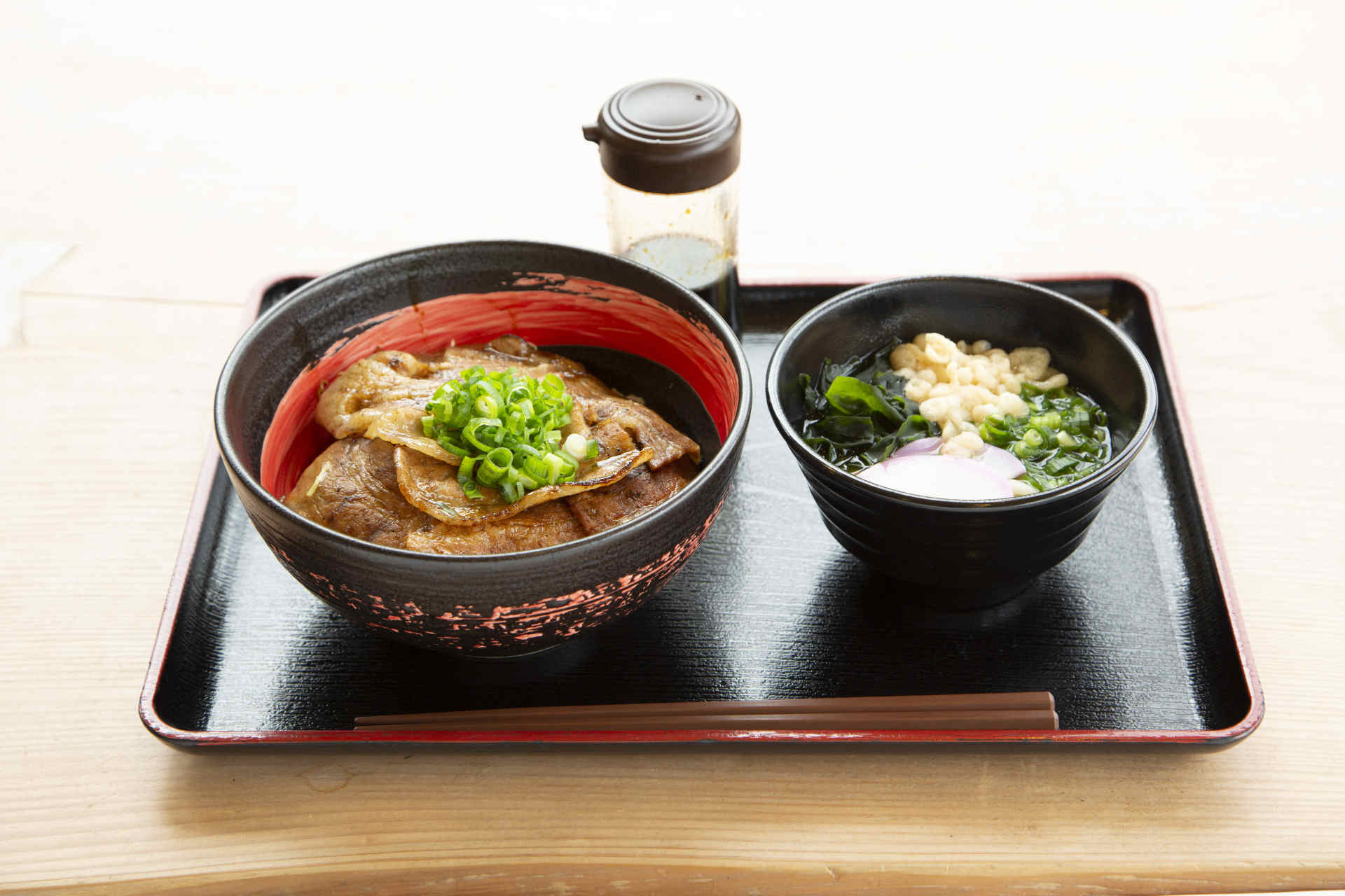 豚丼&うどんのセットメニューイメージ画像